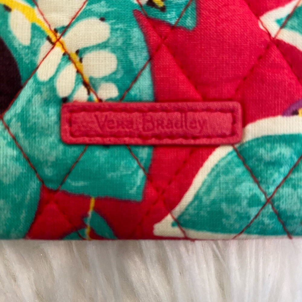 Vera Bradley Red Floral Quilted Cottagecore Wristlet - Picture 8 of 8